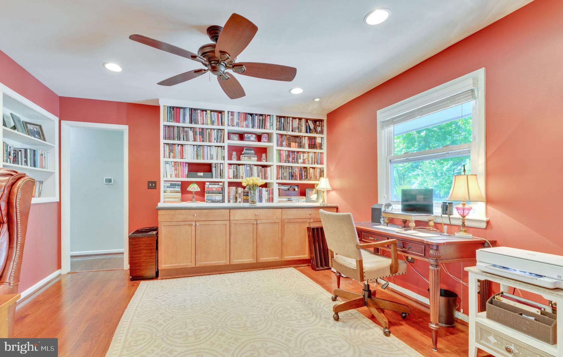 501 Ridge Road Southwest Vienna, VA 22180 - Photo 30 of 54 a workspace with furniture and a window