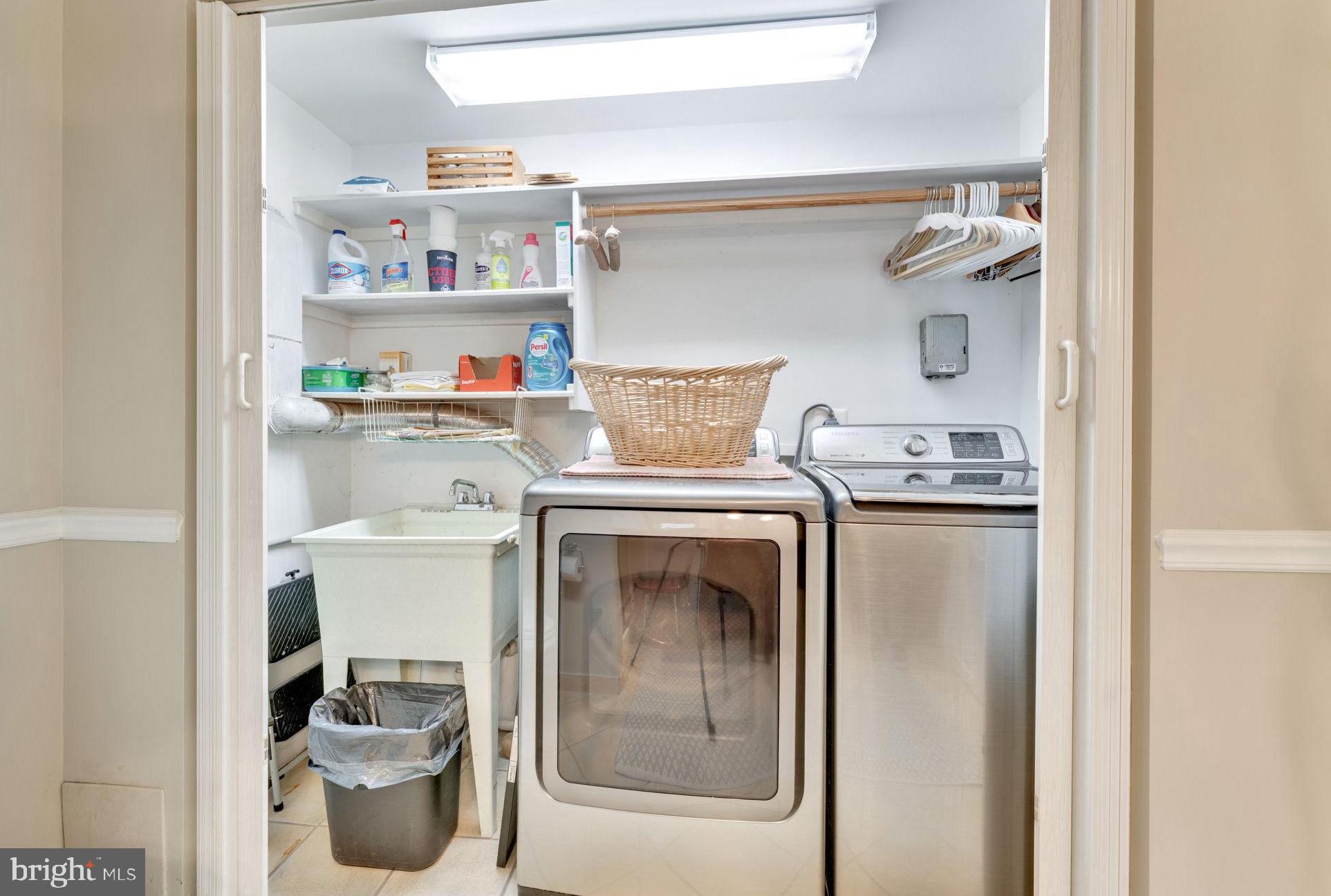 501 Ridge Road Southwest Vienna, VA 22180 - Photo 40 of 54