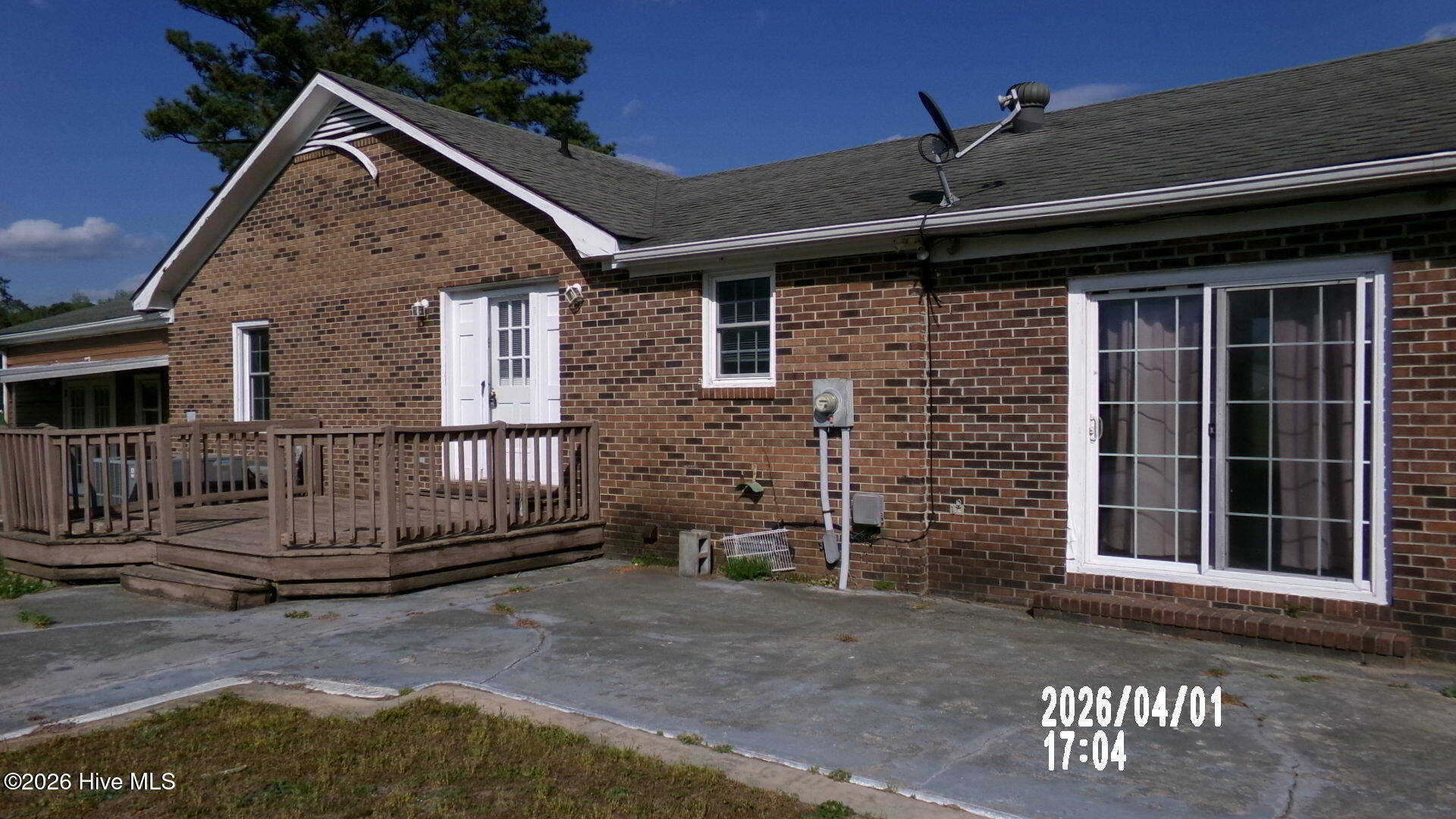 207 North Kennedy Road Beulaville, NC 28518 - Photo 6 of 18 Back