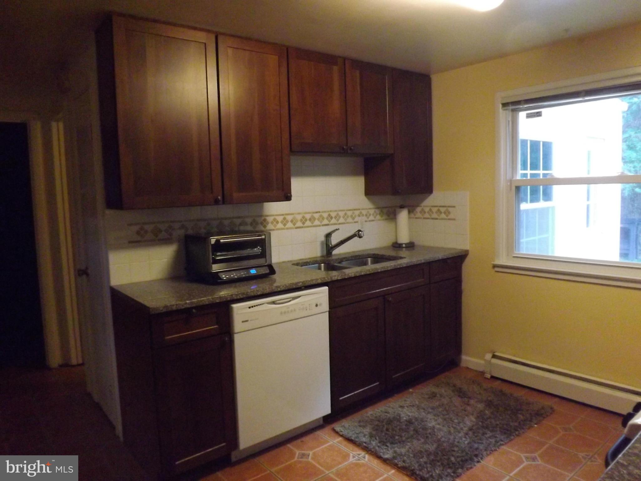 3919 Findley Road Woodbridge, VA 22193 - Photo 9 of 24 Kitchen