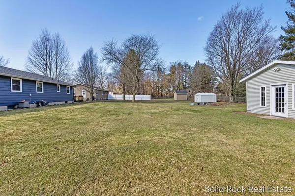 $414,900 | 5817 Country View Drive, Allendale, MI 49401