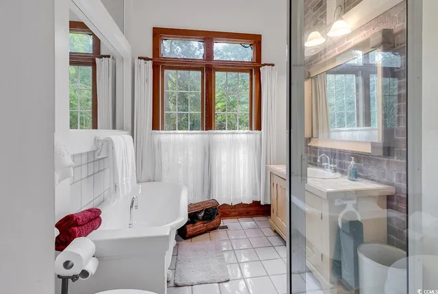 $750,000 | 4131 Gunter Lake Road, Galivants Ferry, SC 29544