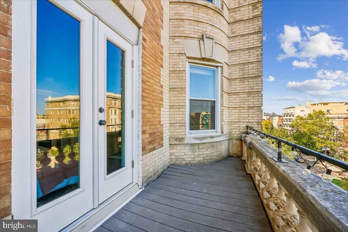 1851 Columbia Road Northwest, Unit 401 Washington, DC 20009 - Photo 22 of 32 Nice place to enjoy Kalorama