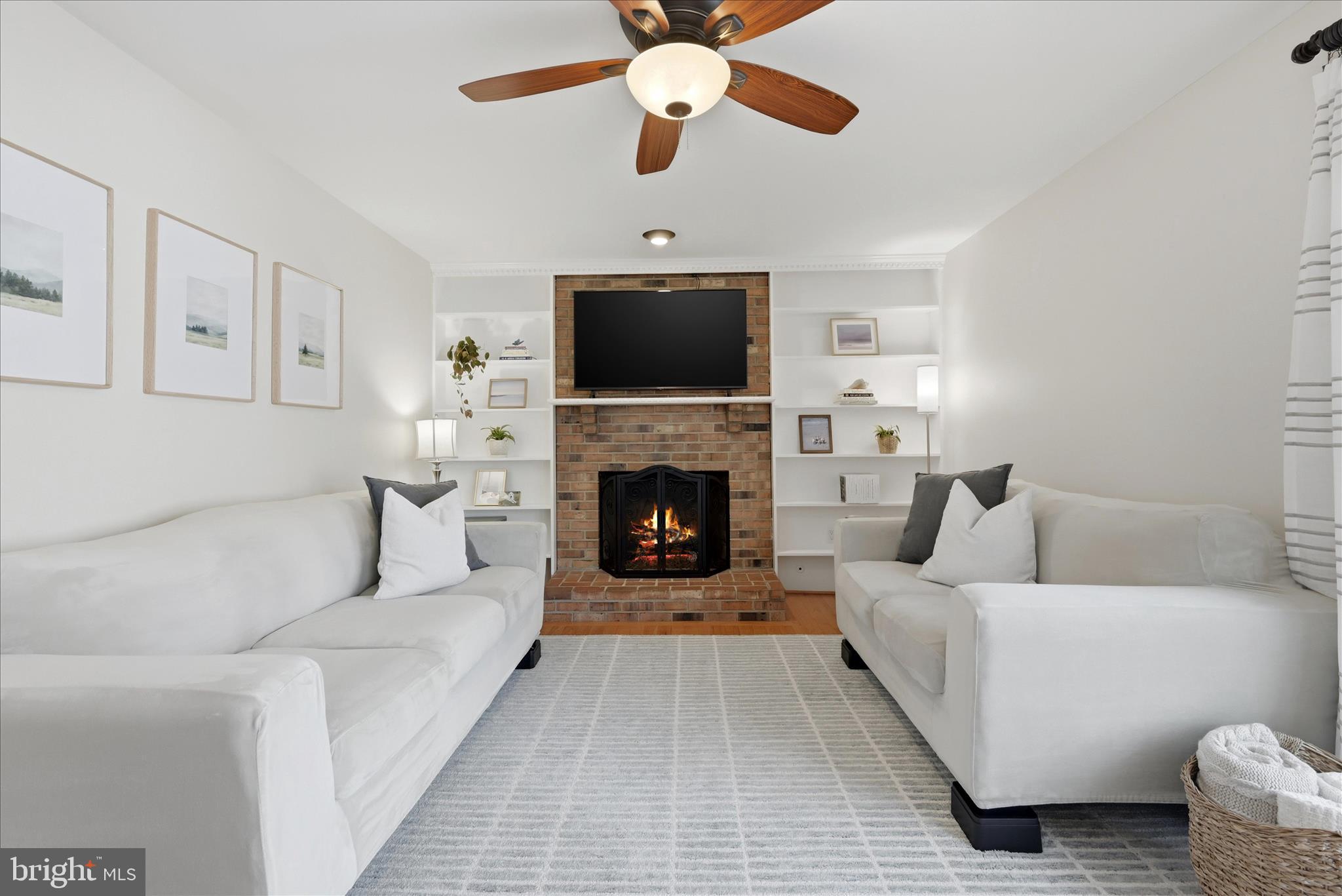 15502 Laurel Ridge Road Dumfries, VA 22025 - Photo 18 of 72 Living Room