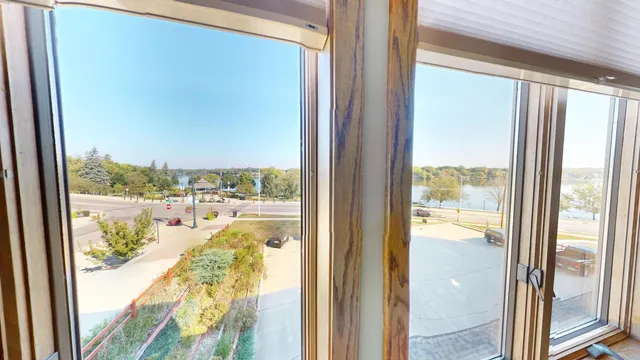 $270,000 | 212 North Broadway Avenue, Unit C1, Albert Lea, MN 56007