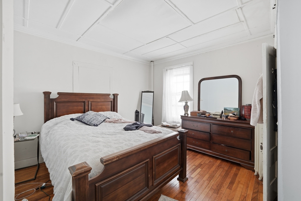 98 Conway Street Greenfield, MA 01301 - Photo 20 of 41