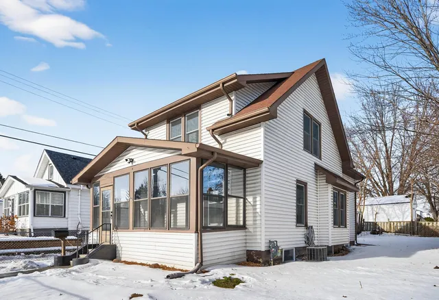 $450,000 | 2416 East 37th Street, Minneapolis, MN 55406