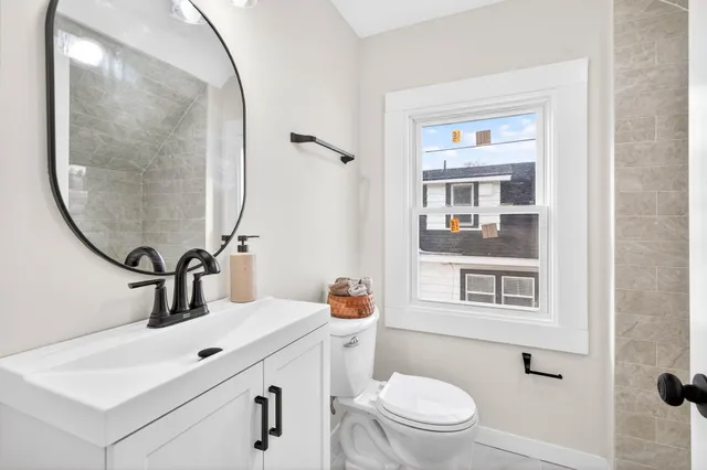 $450,000 | 2416 East 37th Street, Minneapolis, MN 55406