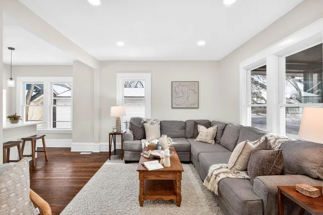 $450,000 | 2416 East 37th Street, Minneapolis, MN 55406