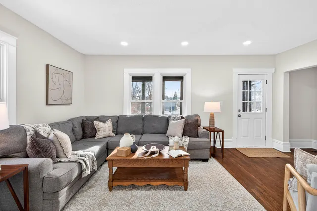 $450,000 | 2416 East 37th Street, Minneapolis, MN 55406