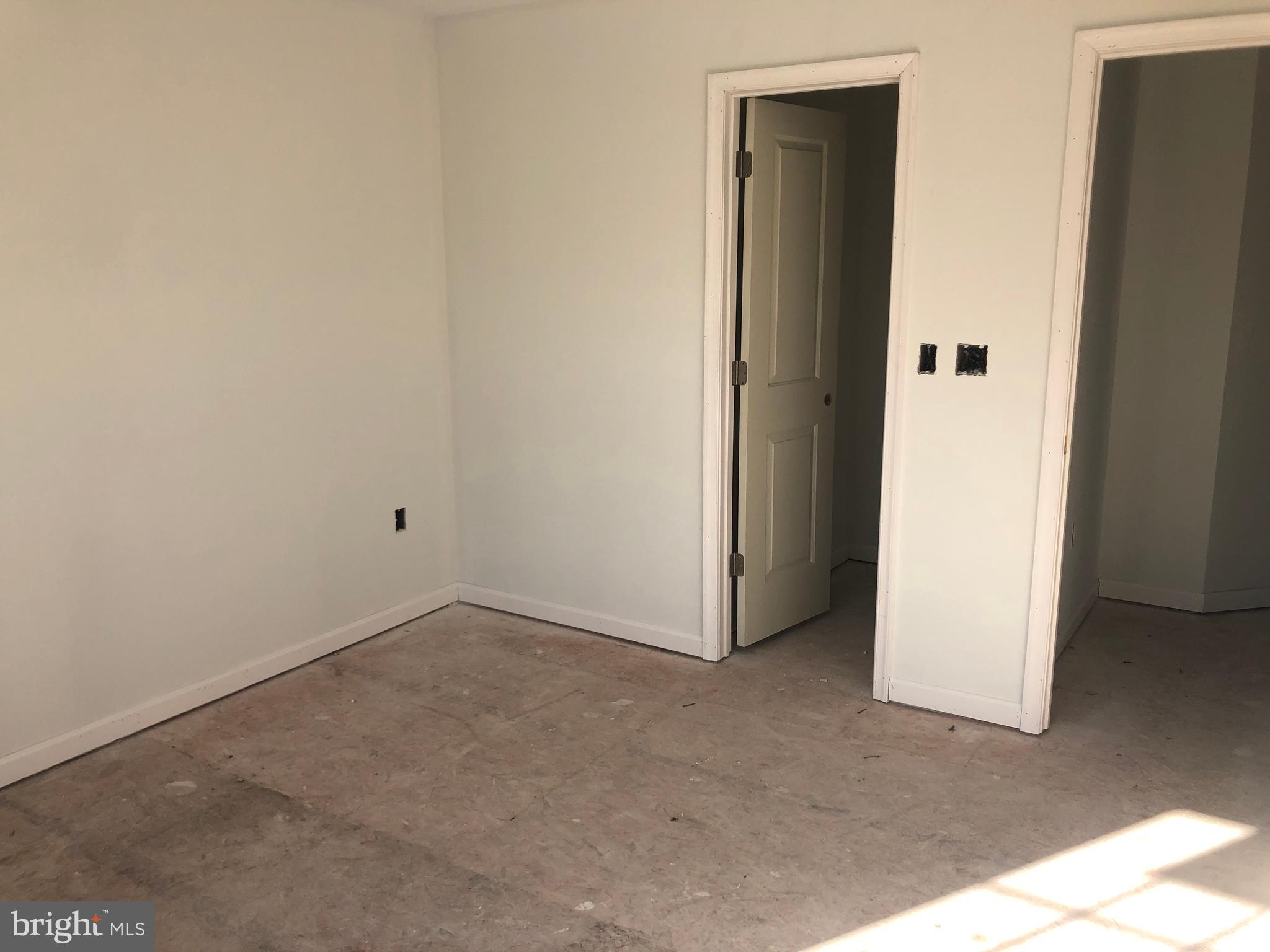 15076 Poplar Neck Road King George, VA 22485 - Photo 11 of 14 Master closet