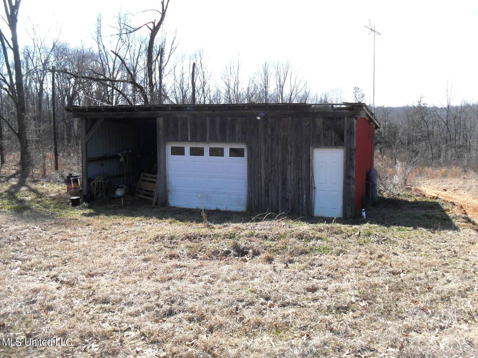 4655 Paul-Shady Grove Road Scobey, MS 38953 - Photo 37 of 60 SAM_0759
