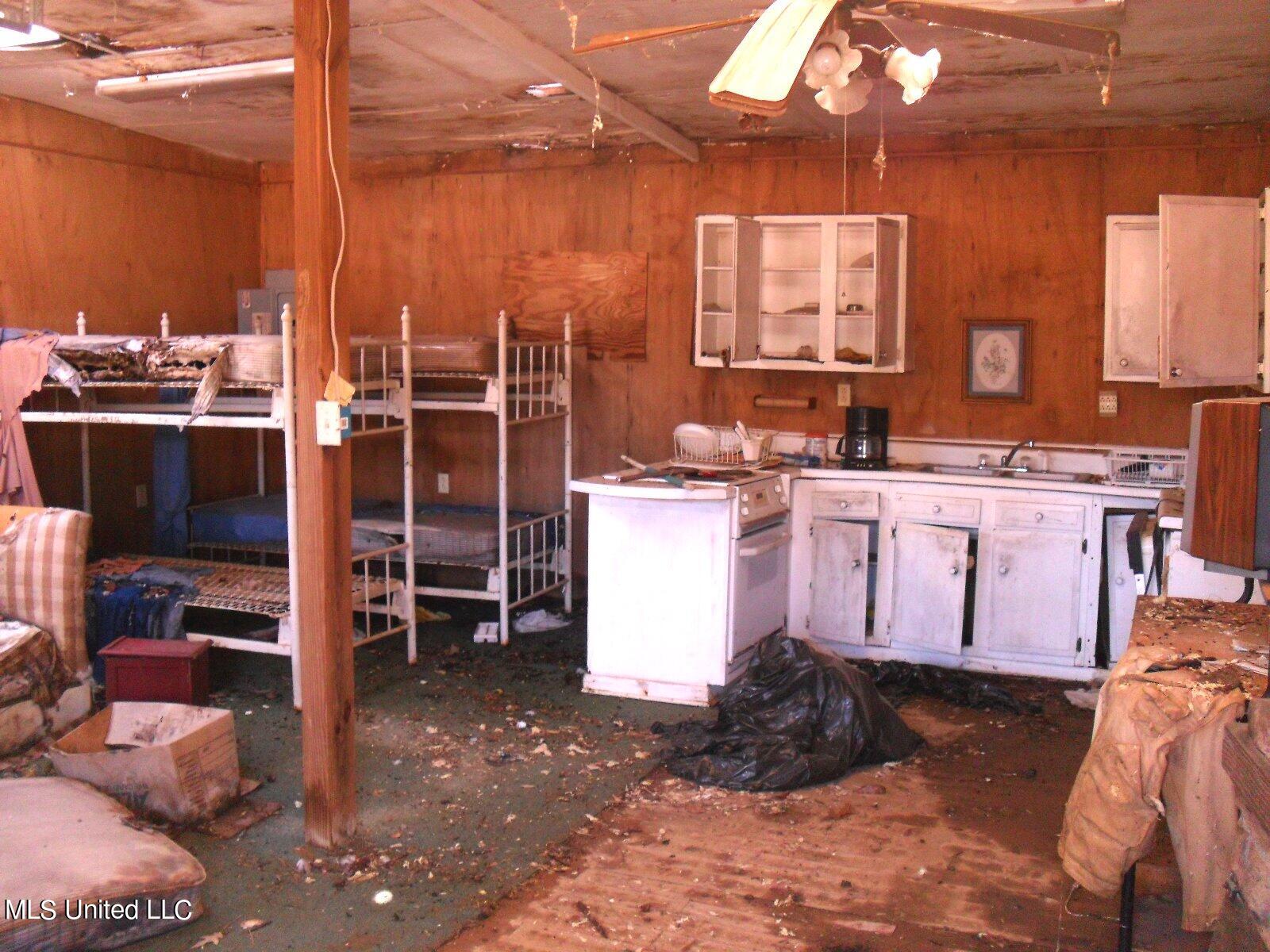 4655 Paul-Shady Grove Road Scobey, MS 38953 - Photo 56 of 60 SAM_0794