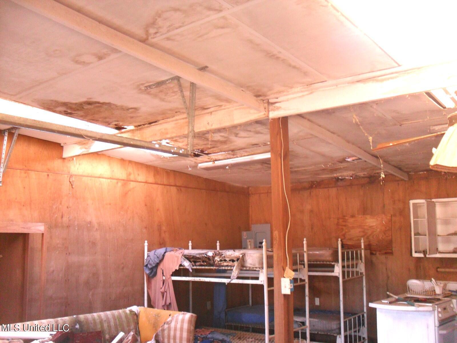 4655 Paul-Shady Grove Road Scobey, MS 38953 - Photo 57 of 60 SAM_0795