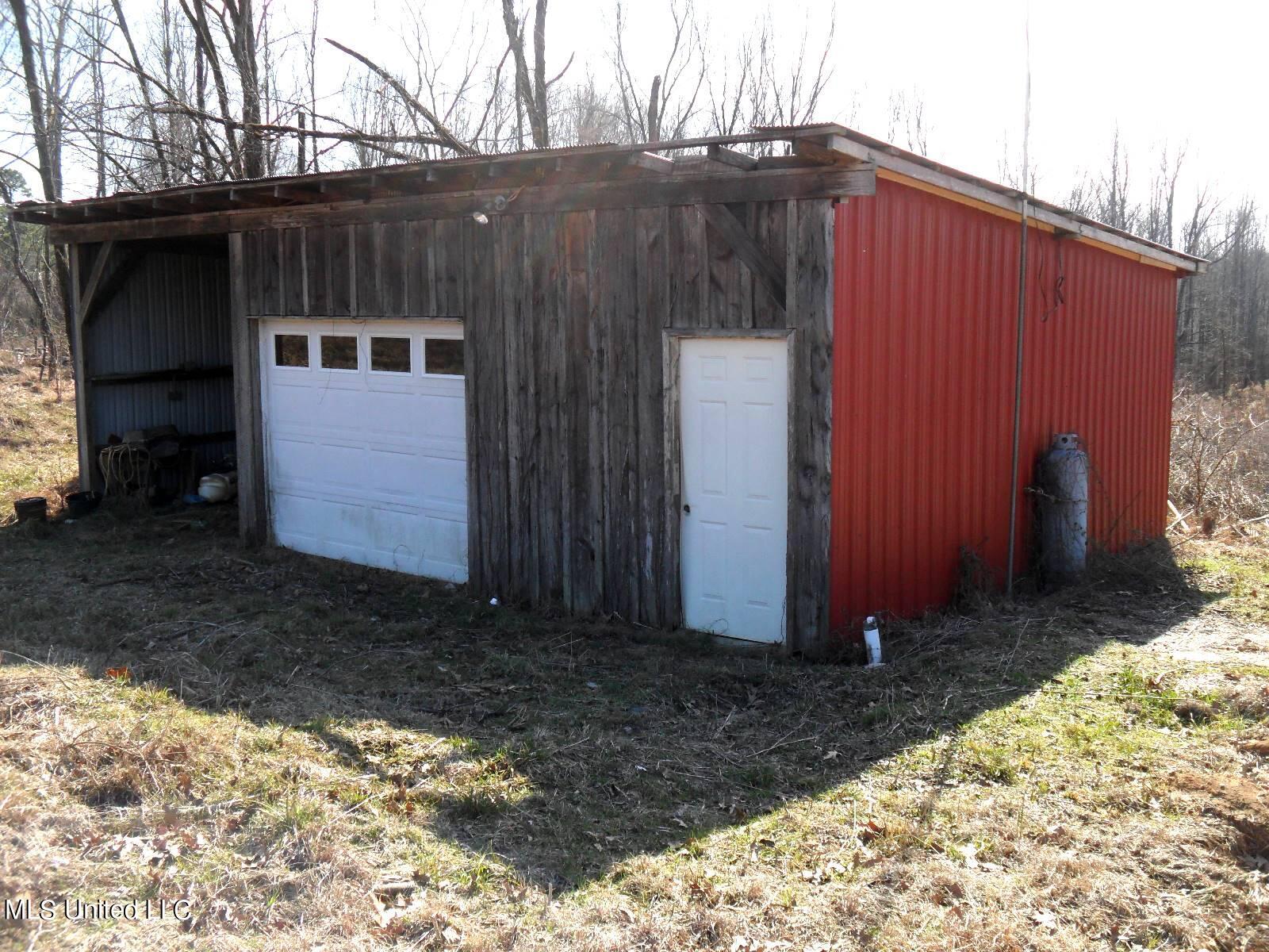4655 Paul-Shady Grove Road Scobey, MS 38953 - Photo 8 of 60 SAM_0796