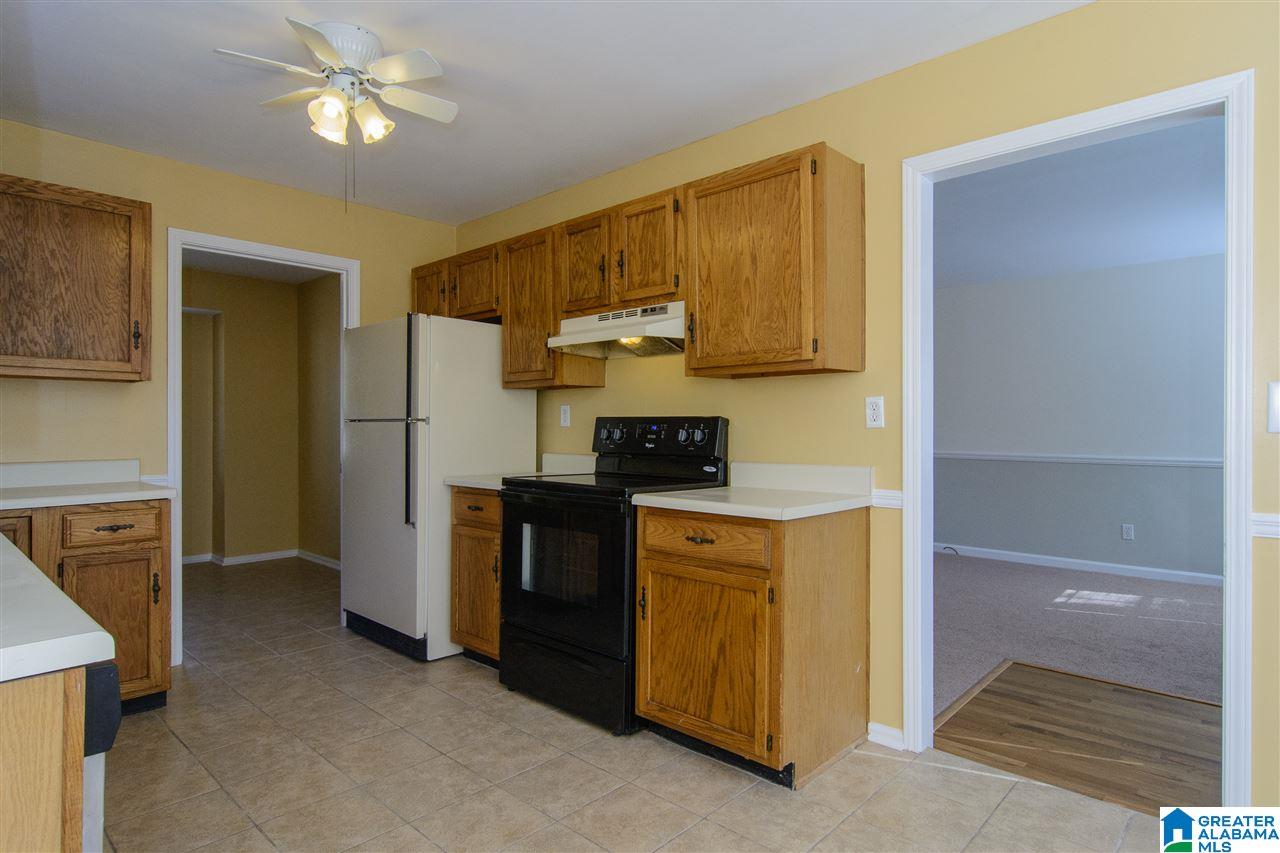 2005 Largin Road Birmingham, AL 35235 - Photo 11 of 33