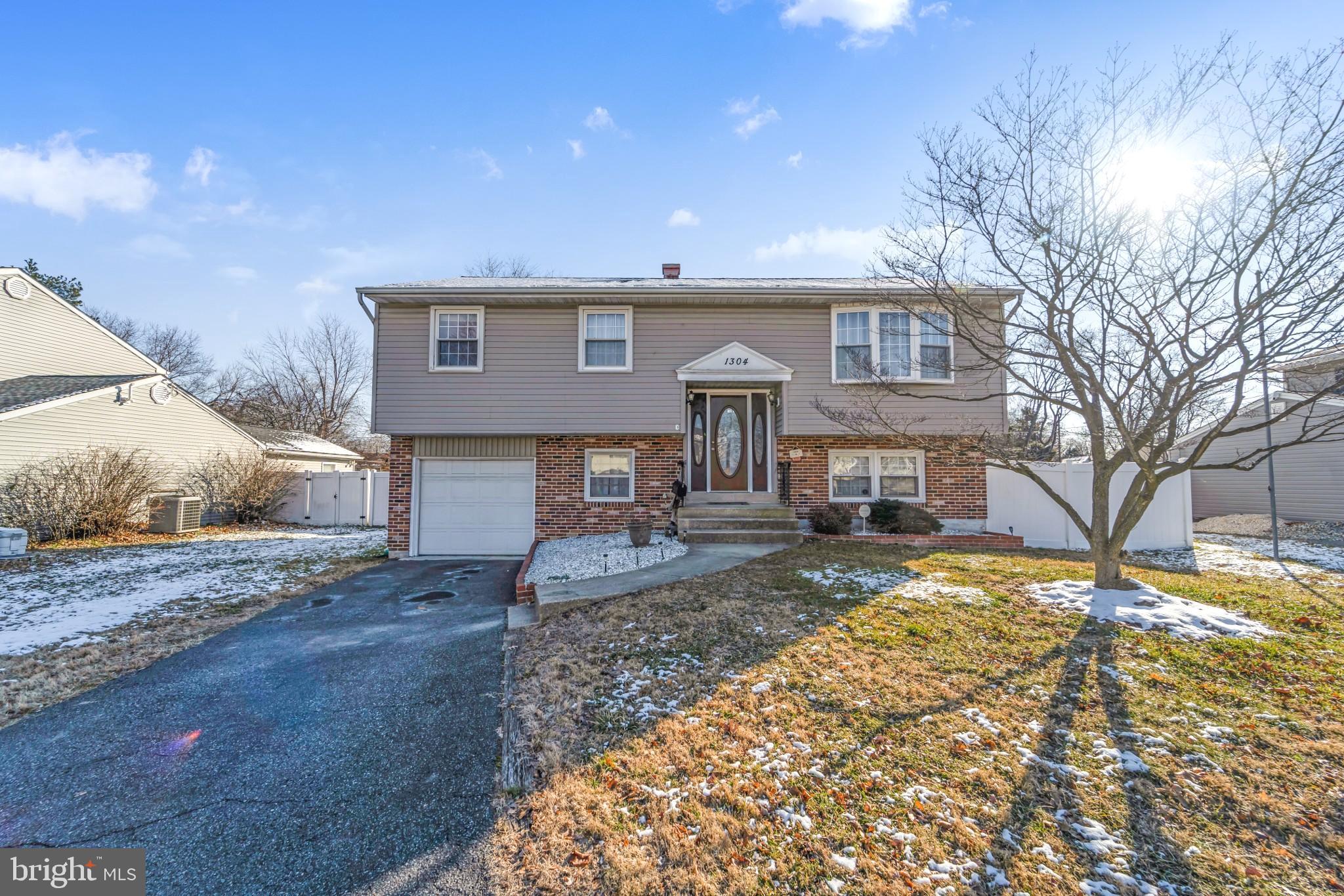 1304 Grayrock Road Newark, DE 19713 - Photo 1 of 19