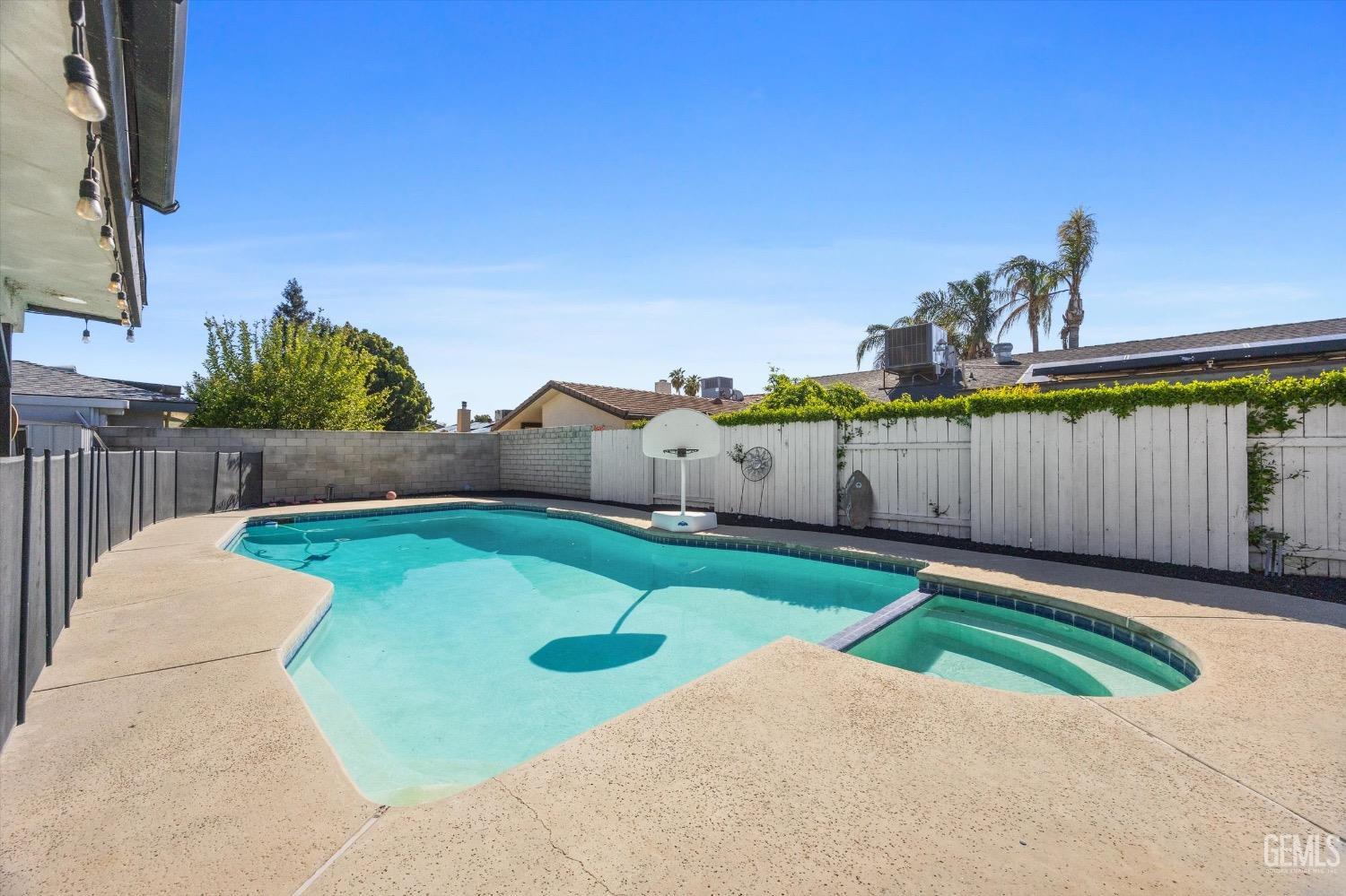 Undisclosed Address Bakersfield, CA 93309 - Photo 32 of 36 a view of a backyard with fence