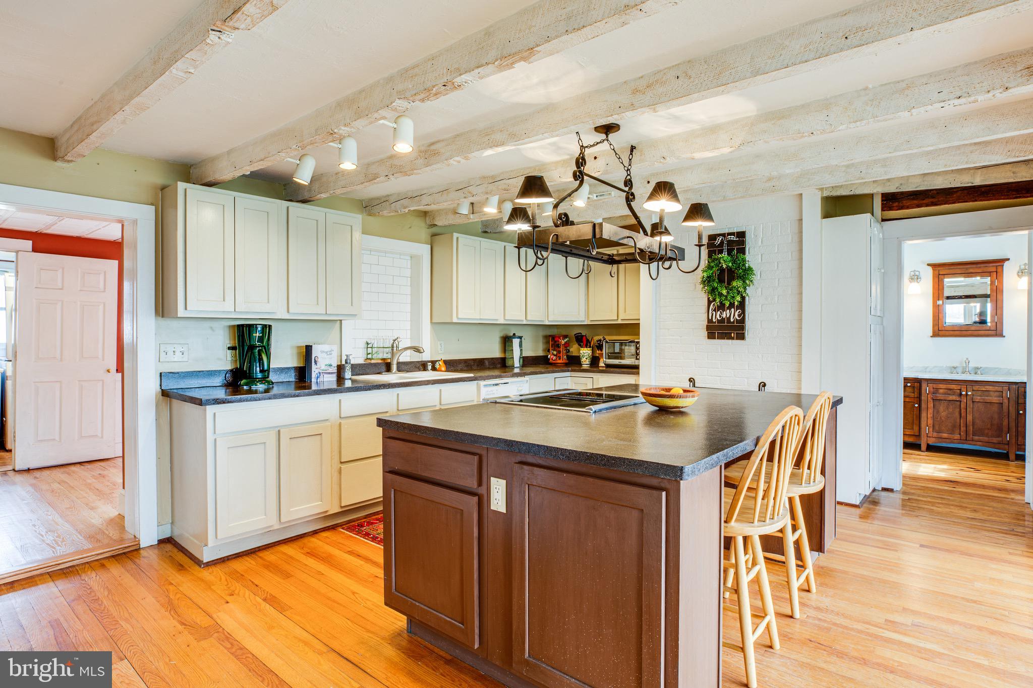 504 Poplar Road Fredericksburg, VA 22406 - Photo 15 of 61 Center island cooking is perfect for entertaining