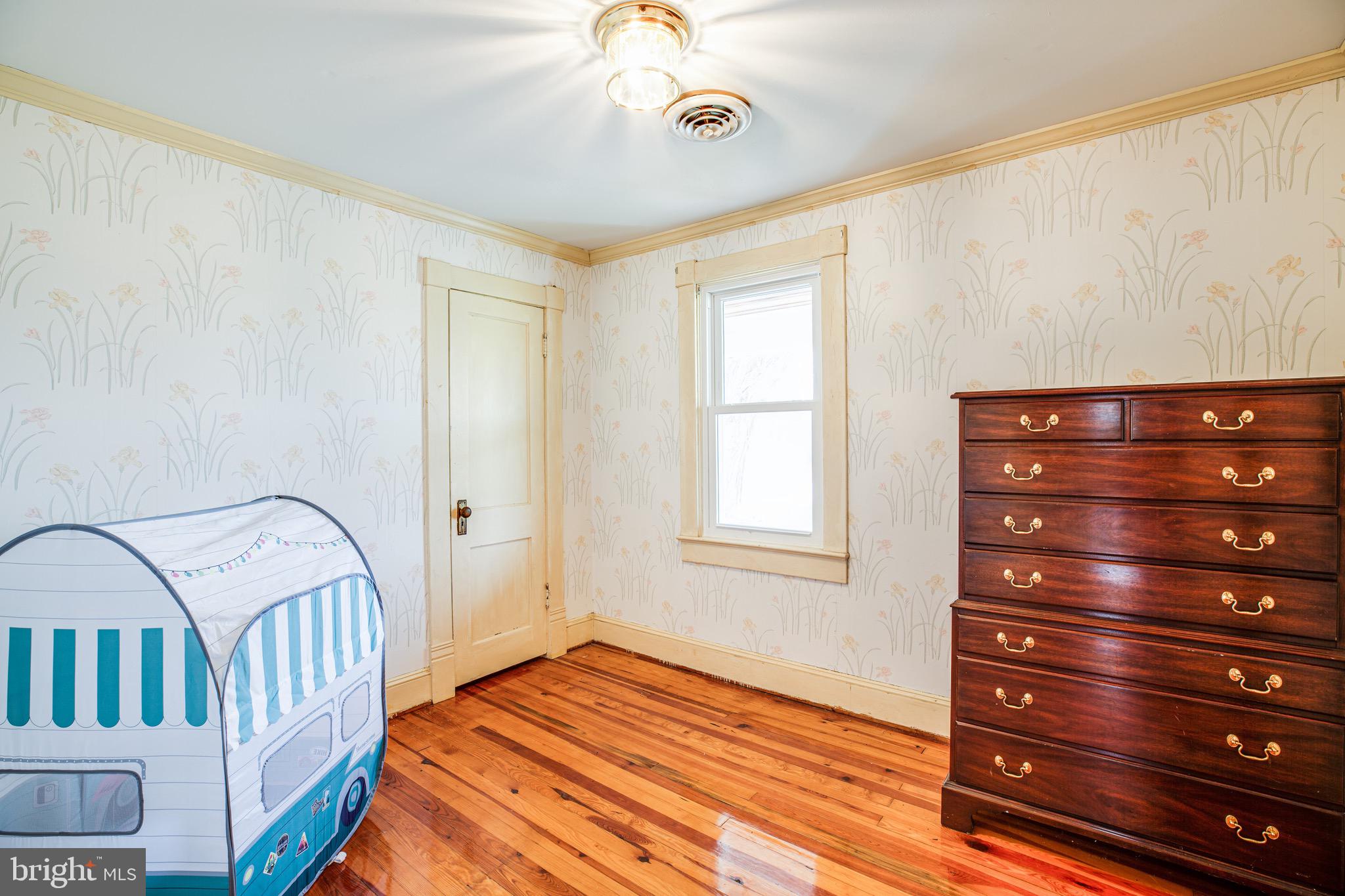 504 Poplar Road Fredericksburg, VA 22406 - Photo 33 of 61 Bedroom 4 is small but perfect for play or sleep