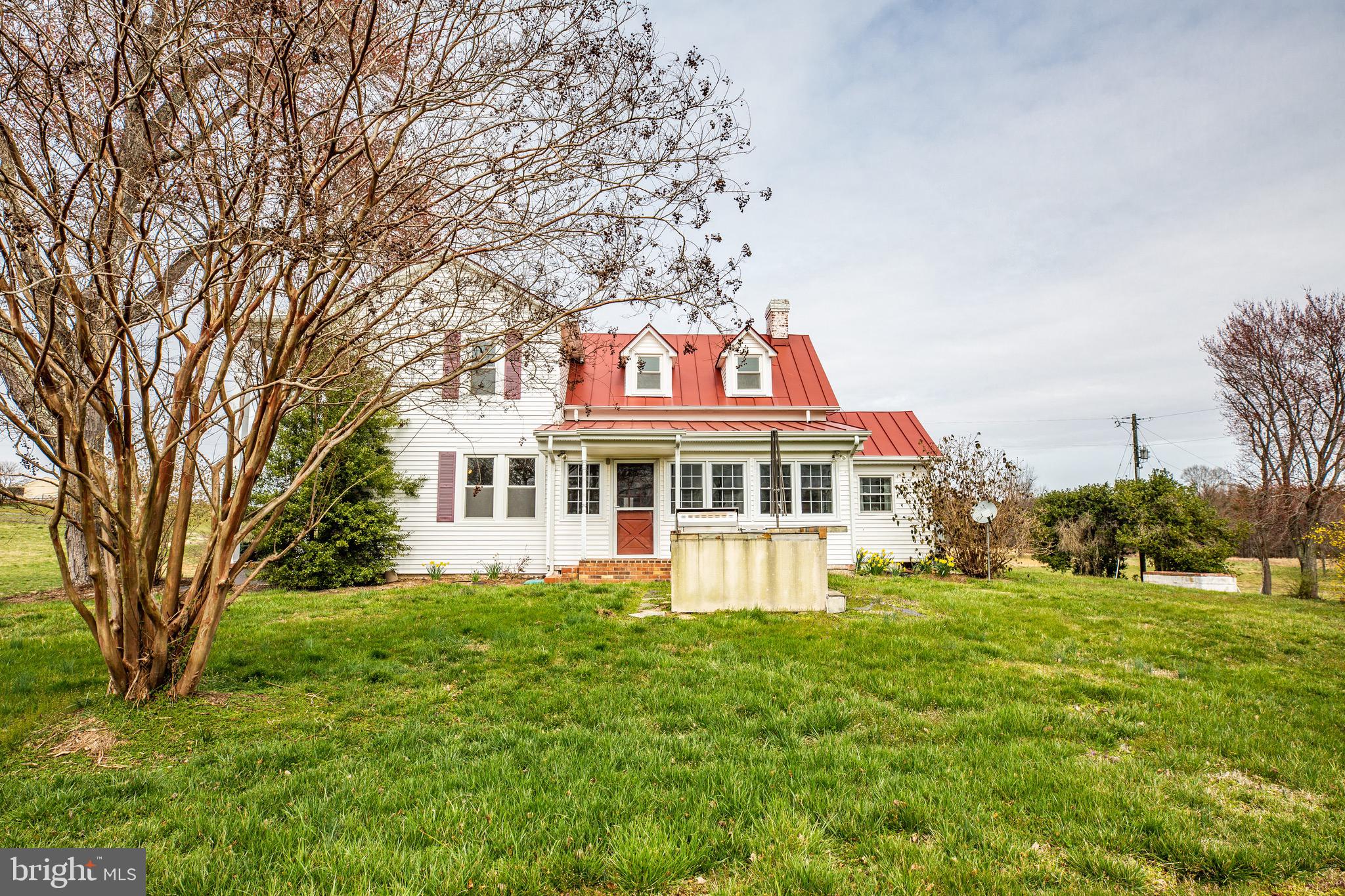 504 Poplar Road Fredericksburg, VA 22406 - Photo 56 of 61 Barbeque area is off to the side of the house