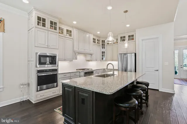 $1,300,000 | 136 Greentree Farm Drive, Dickerson, MD 20842