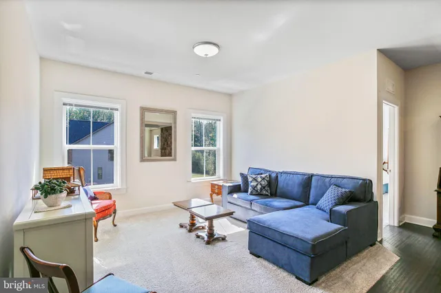 $1,300,000 | 136 Greentree Farm Drive, Dickerson, MD 20842