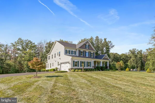$1,300,000 | 136 Greentree Farm Drive, Dickerson, MD 20842