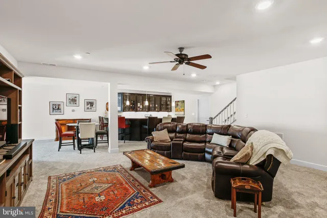 $1,300,000 | 136 Greentree Farm Drive, Dickerson, MD 20842