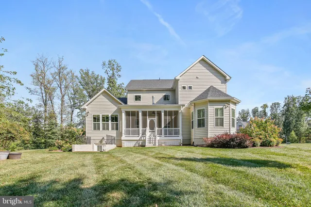 $1,300,000 | 136 Greentree Farm Drive, Dickerson, MD 20842
