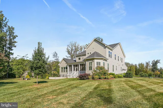 $1,300,000 | 136 Greentree Farm Drive, Dickerson, MD 20842