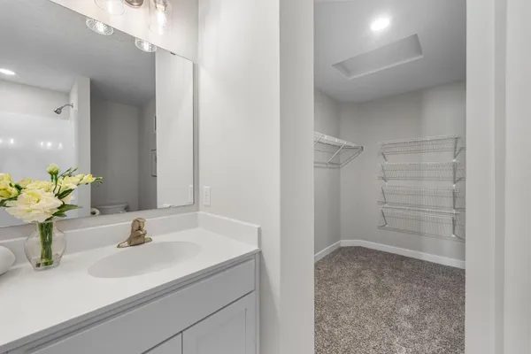 $424,860 | 2009 Goldenray Drive, Faribault, MN 55021