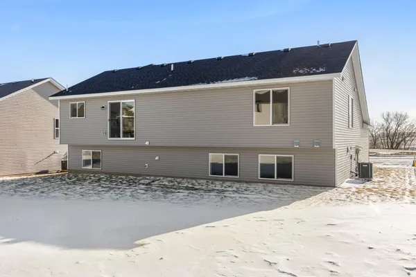 $424,860 | 2009 Goldenray Drive, Faribault, MN 55021