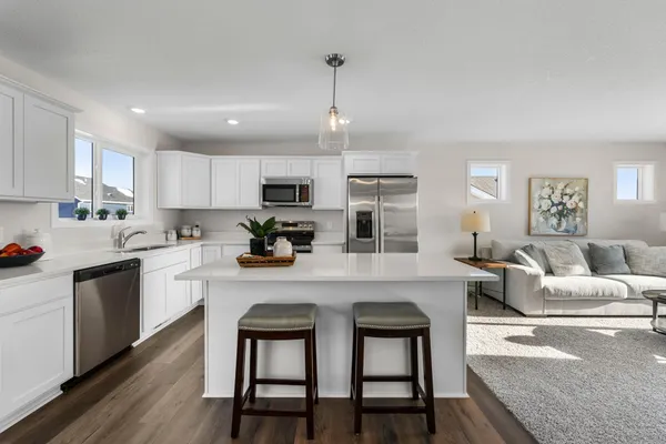 $424,860 | 2009 Goldenray Drive, Faribault, MN 55021