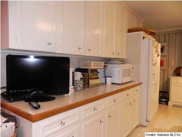37 Diana Hills Road Anniston, AL 36207 - Photo 15 of 32