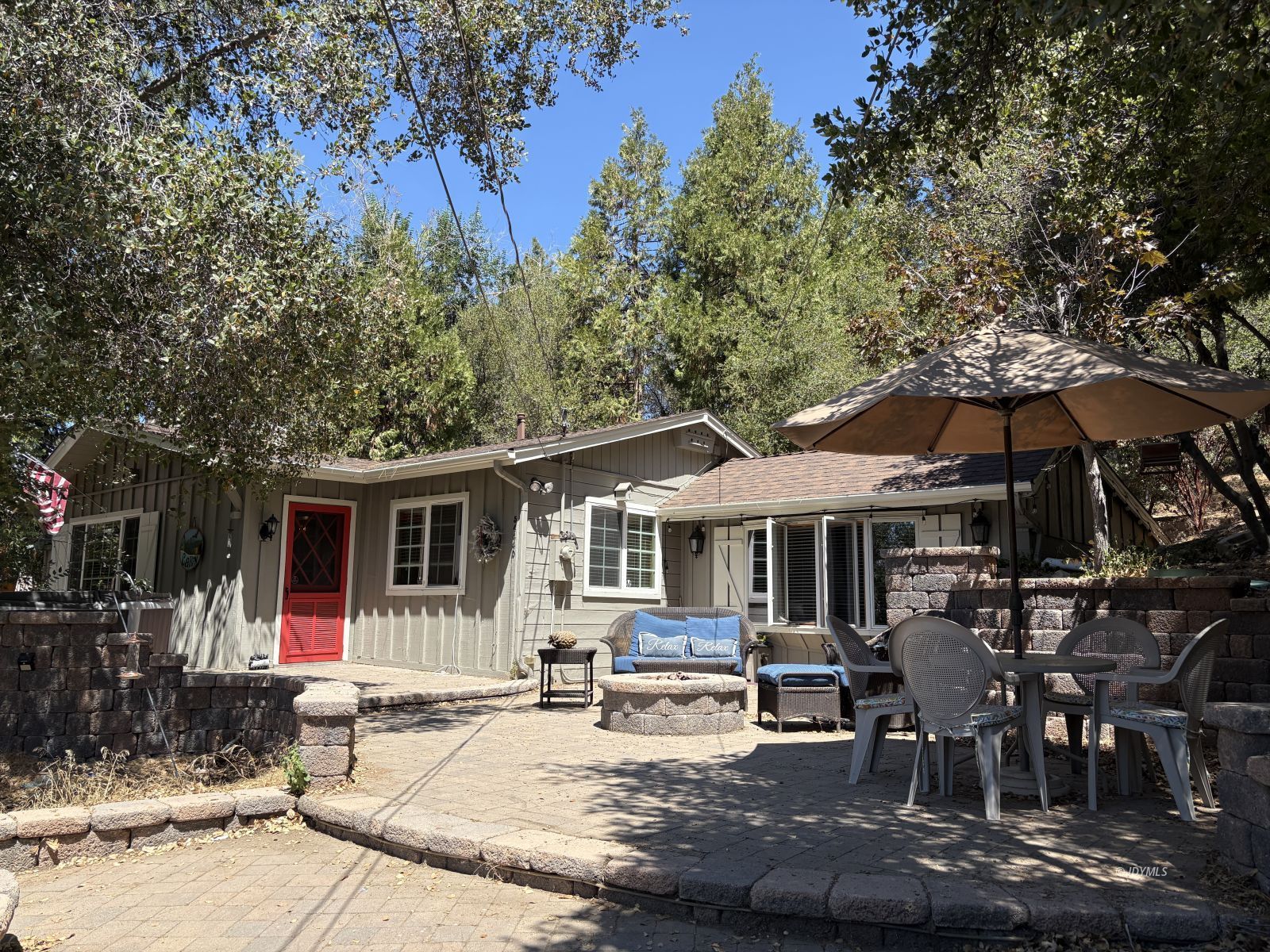 54440 Valley-View Idyllwild, CA 92549 - Photo 31 of 31 Front of House