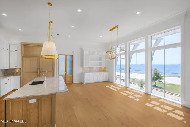 $1,476,000 | 357 Butler Road, Ocean Springs, MS 39564