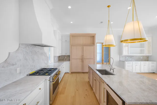 $1,476,000 | 357 Butler Road, Ocean Springs, MS 39564