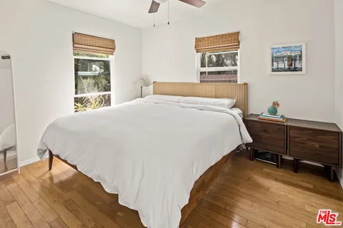 $1,995,000 | 2477 Walnut Avenue, Venice, CA 90291