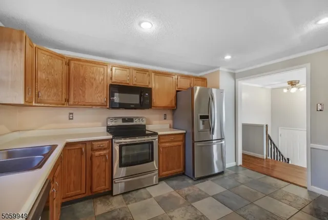 $4,400 | 540 Centre Street, South Orange, NJ 07079