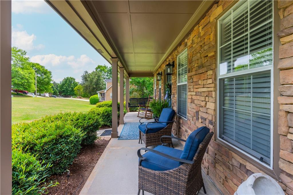 3295 Spincaster Way Loganville, GA 30052 - Photo 8 of 48