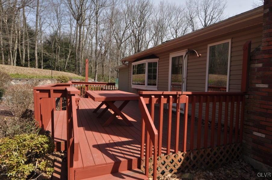 21 Rhododendron Road Jim Thorpe, PA 18229 - Photo 8 of 49 Gallery Image 8