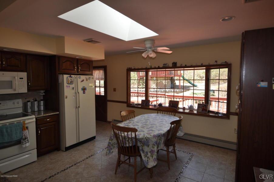 21 Rhododendron Road Jim Thorpe, PA 18229 - Photo 9 of 49 Gallery Image 9
