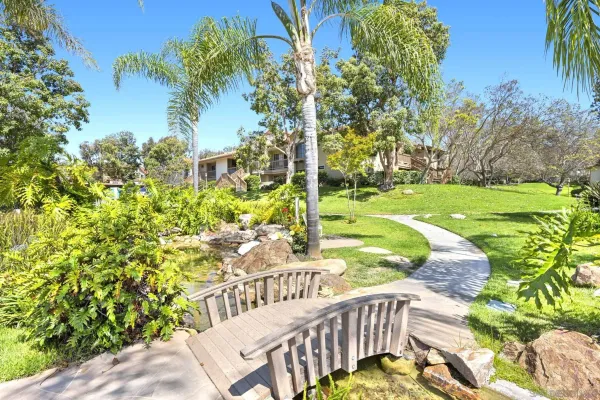 $3,150 | 12560 Carmel Creek Road, Unit 54, San Diego, CA 92130