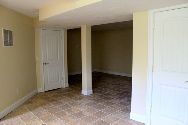 23 Mattapoisett Road Rochester, MA 02770 - Photo 16 of 23