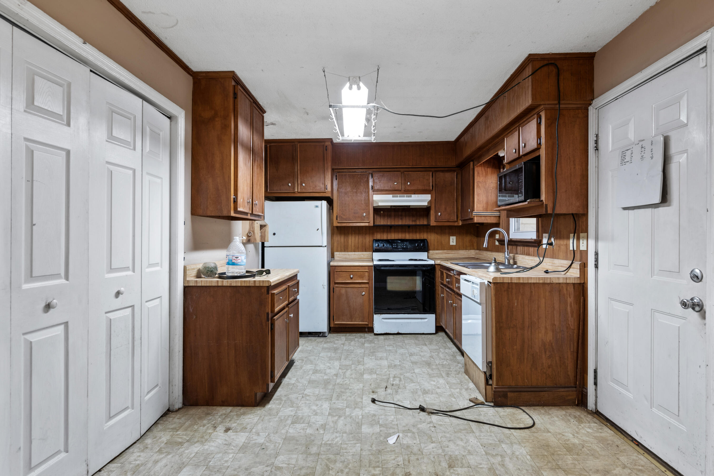 6337 Champion Road Chattanooga, TN 37416 - Photo 21 of 28 22-print-DSC_3875