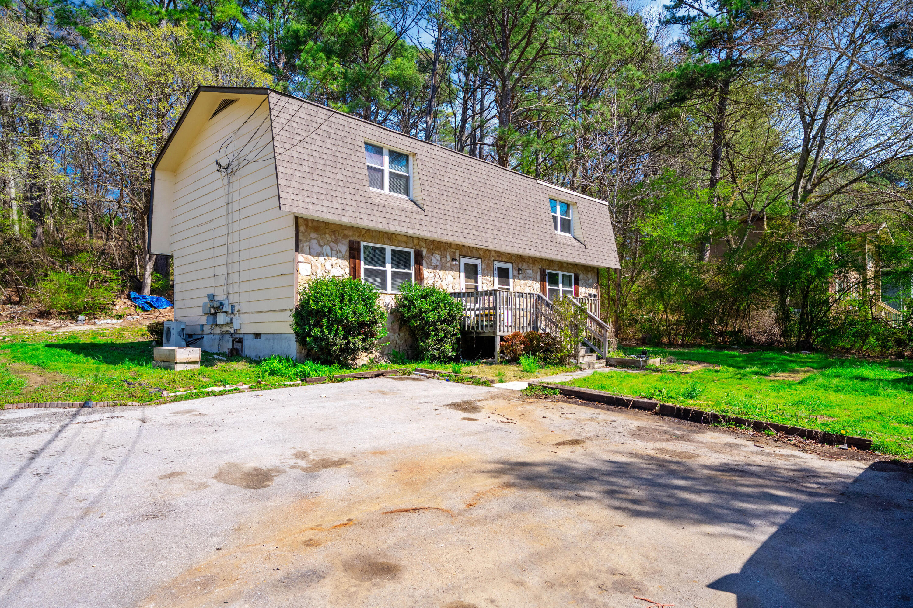 6337 Champion Road Chattanooga, TN 37416 - Photo 3 of 28 3-print-DSC_3895