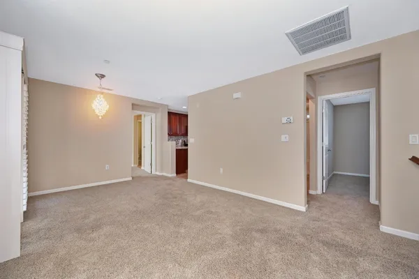 $399,900 | 206 Dante Circle, Roseville, CA 95678