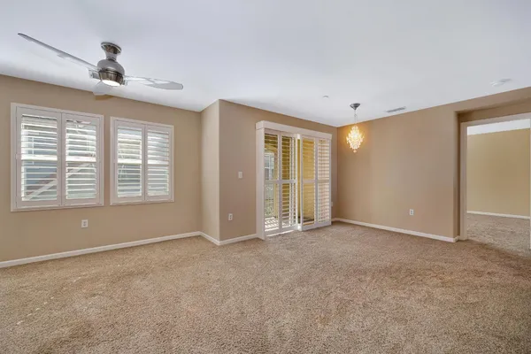 $399,900 | 206 Dante Circle, Roseville, CA 95678