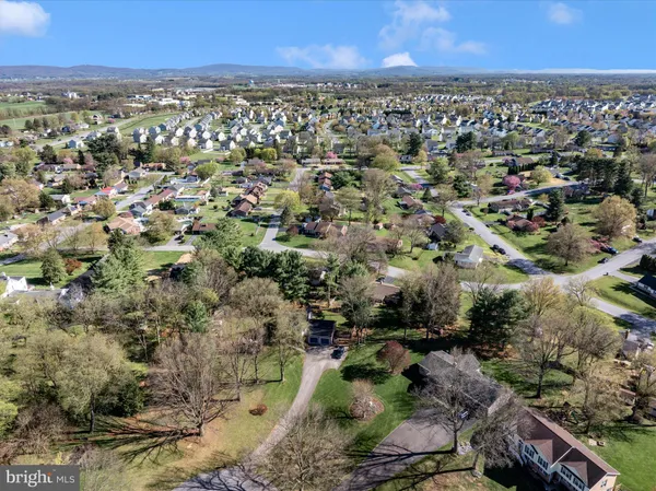 $415,000 | 9800 Woodside Court, Hagerstown, MD 21740